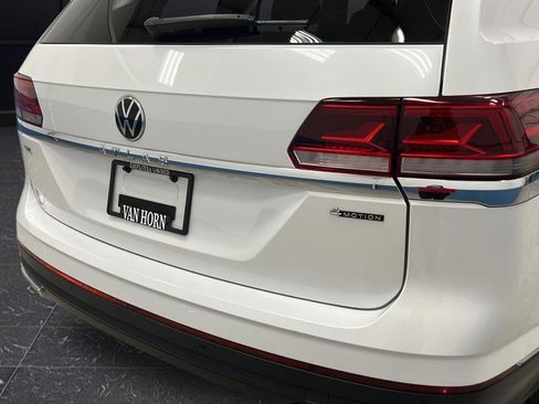 Used 2023 Volkswagen Atlas SEL AWD/4WD image 38
