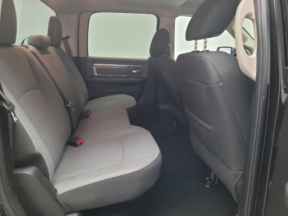 Used 2021 RAM 1500 Classic SLT RWD image 19