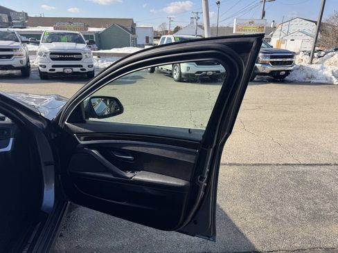 Used 2015 BMW 528i xDrive Sedan image 37