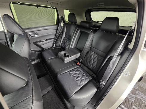 New 2026 Nissan Rogue Platinum AWD/4WD image 23