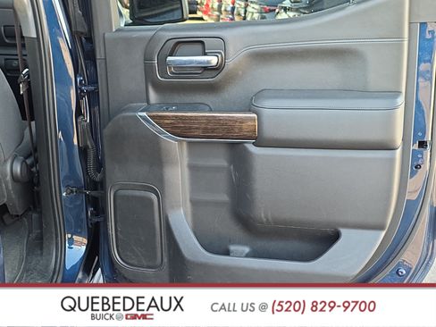 Used 2021 GMC Sierra 1500 Elevation w/ LPO, Elevation Black Package AWD/4WD image 15