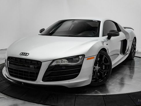 Used 2010 Audi R8 V10 image 3