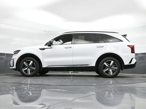Used 2022 Kia Sorento S FWD image 47