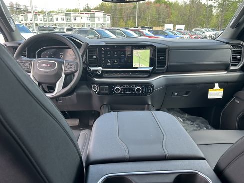 New 2026 GMC Sierra 2500 SLT w/ SLT Premium Package AWD/4WD image 24