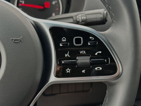 Used 2024 Mercedes-Benz Sprinter 2500 image 28