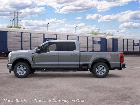 New 2026 Ford F250 XLT w/ XLT Premium Package AWD/4WD image 3