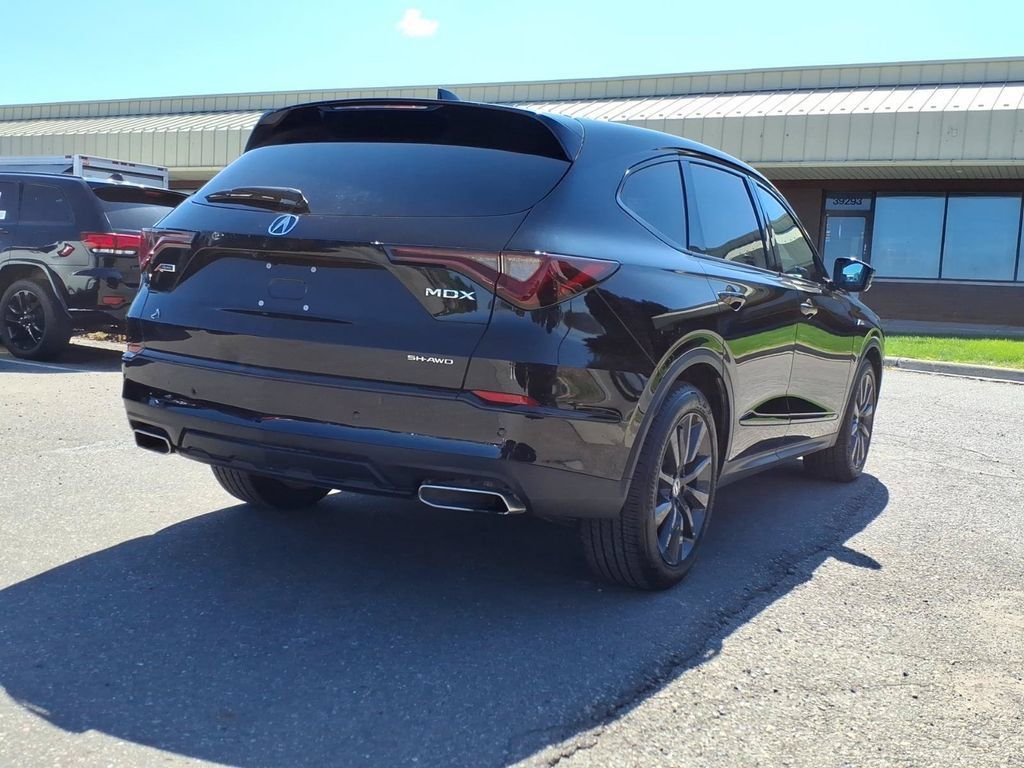 Used 2025 Acura MDX A-Spec AWD/4WD image 5