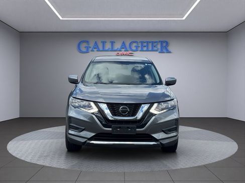 Used 2018 Nissan Rogue S image 11