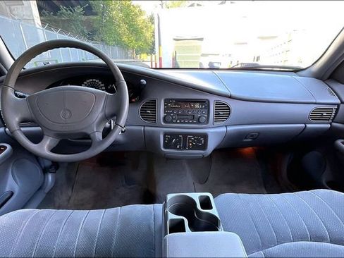 Used 2004 Buick Century Custom FWD image 15