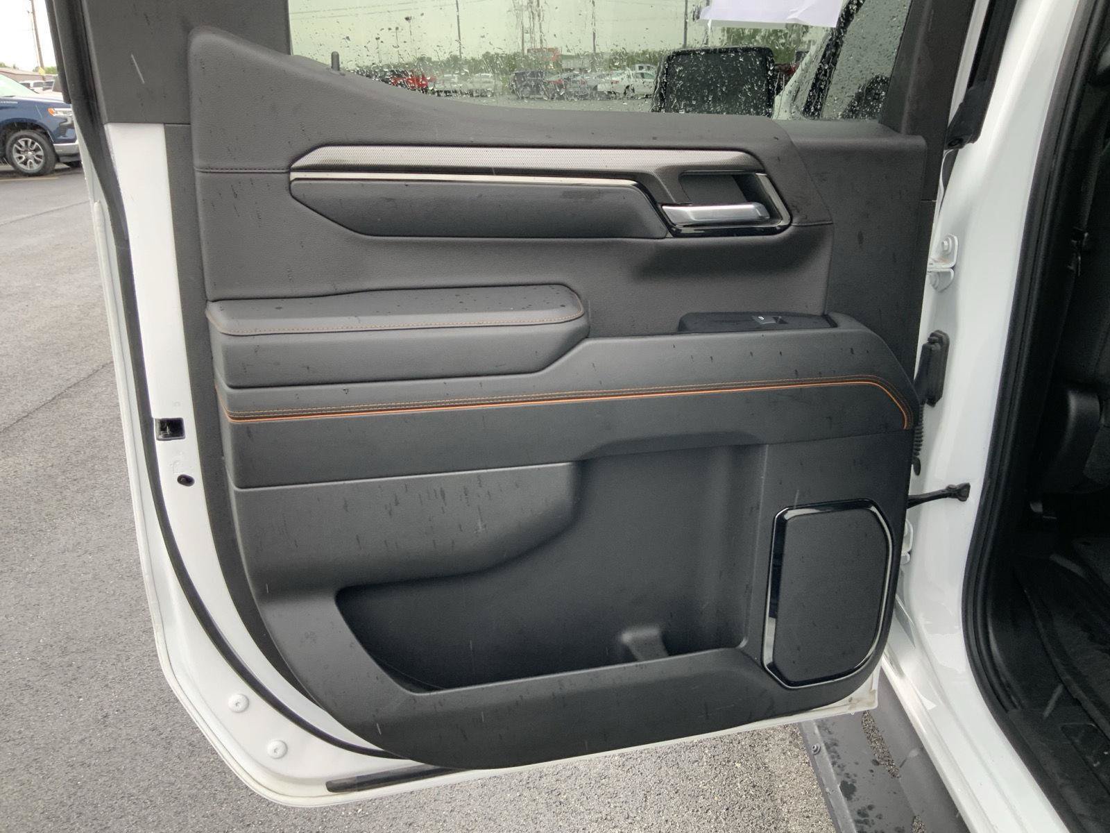 Used 2023 GMC Sierra 1500 AT4 w/ AT4 Premium Package AWD/4WD image 54