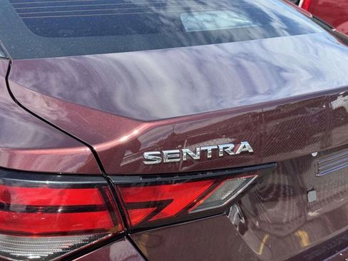 Used 2024 Nissan Sentra SV FWD image 13