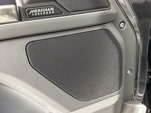 New 2026 Land Rover Defender 110 X-Dynamic SE AWD/4WD image 20