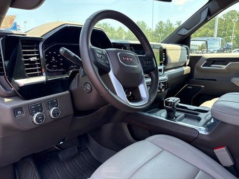 Used 2026 GMC Sierra 1500 SLT w/ SLT Premium Plus Package AWD/4WD image 19