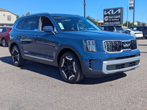 New 2025 Kia Telluride EX image 31
