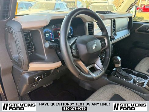 Used 2025 Ford Bronco Big Bend AWD/4WD image 17