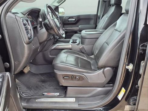 Used 2020 Chevrolet Silverado 1500 LTZ AWD/4WD image 24