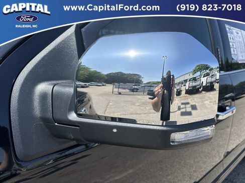 Used 2020 Ford F150 Platinum w/ Equipment Group 701A Luxury AWD/4WD image 12