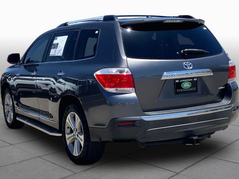 Used 2012 Toyota Highlander Limited w/ Tow Pkg AWD/4WD image 10