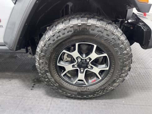 Used 2021 Jeep Wrangler Unlimited Rubicon w/ LED Lighting Group image 29