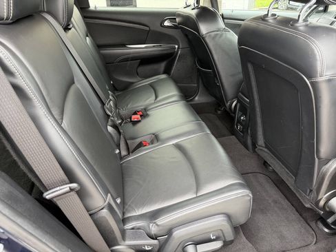 Used 2014 Dodge Journey Limited w/ Sun/Sound & Wheel Group FWD image 19