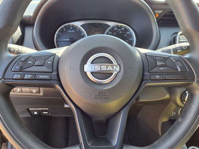 Used 2025 Nissan Kicks Play S FWD image 9