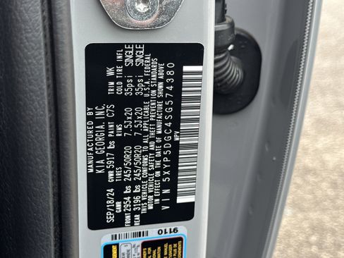 Certified 2025 Kia Telluride SX Prestige X-Line image 35