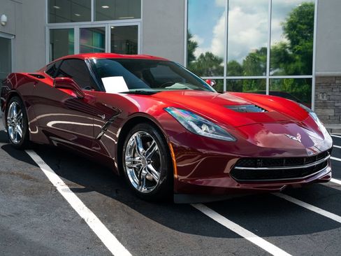 Used 2017 Chevrolet Corvette Stingray Coupe w/ 2LT Preferred Equipment Group RWD image 8