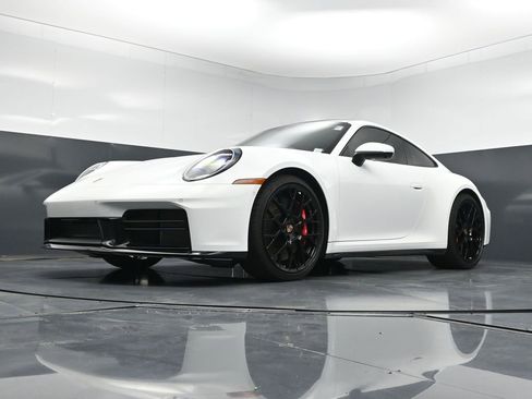 Used 2026 Porsche 911 Carrera S RWD image 20