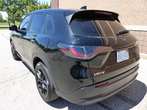 Used 2025 Honda HR-V LX image 7