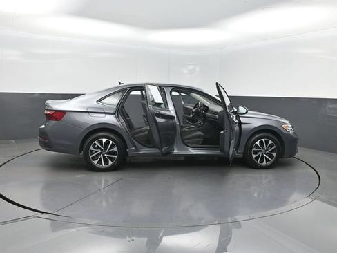 Used 2023 Volkswagen Jetta S FWD image 31