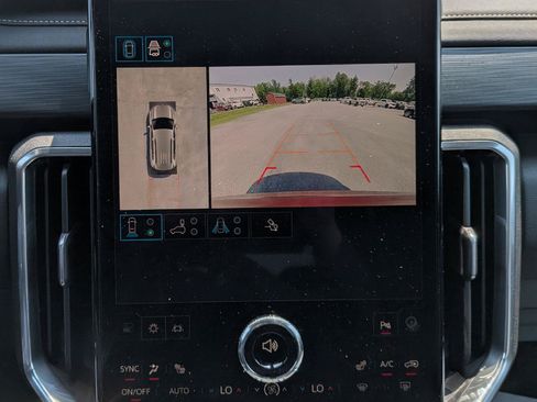 New 2026 GMC Acadia Elevation w/ Black Edition AWD/4WD image 17
