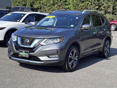 Used 2018 Nissan Rogue SL w/ Premium Package
