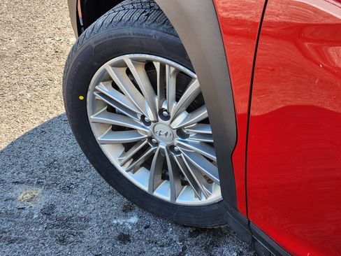 Used 2021 Hyundai Kona SEL image 12