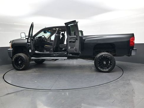 Used 2013 Chevrolet Silverado 3500 LT w/ Suspension Package, Off-Road image 41