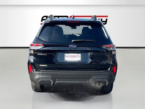 Used 2025 Subaru Forester Limited w/ Popular Package #2 image 6