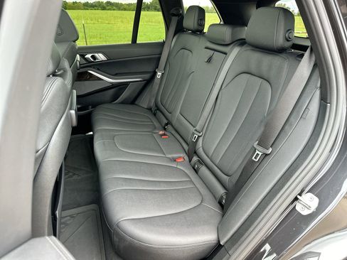 Used 2021 BMW X5 xDrive40i image 23