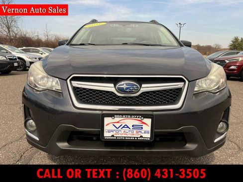 Used 2016 Subaru Crosstrek 2.0i Premium image 2