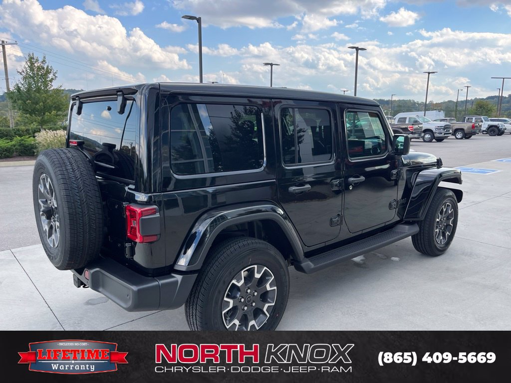 New 2027 Jeep Wrangler Unlimited Sahara AWD/4WD image 23