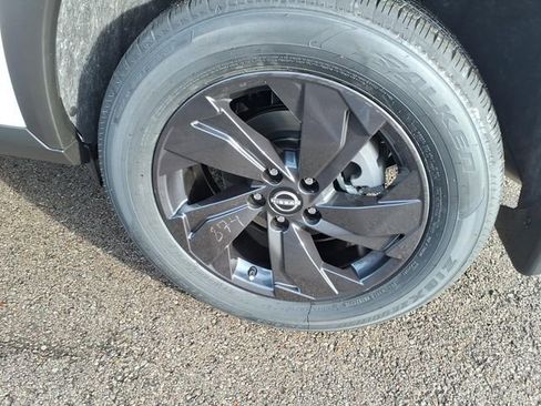 New 2026 Nissan Rogue SV w/ Cold Weather Package image 4