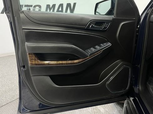 Used 2019 Chevrolet Tahoe LS w/ All-Season Package image 14