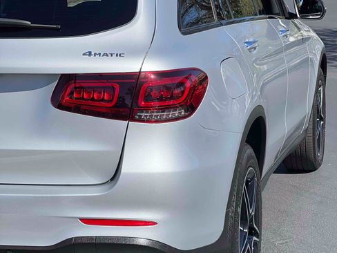 Used 2020 Mercedes-Benz GLC 300 4MATIC image 39