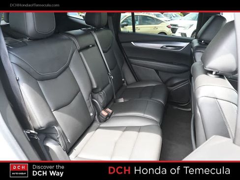 Used 2024 Cadillac XT6 Luxury FWD image 21