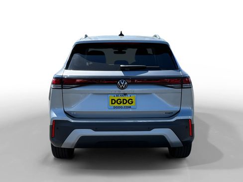 New 2026 Volkswagen Tiguan SE AWD/4WD image 4