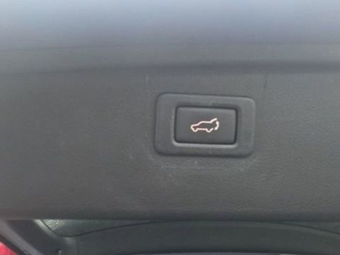 Used 2018 Subaru Outback 2.5i Premium image 30