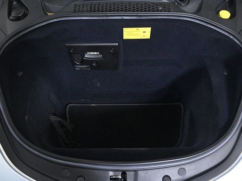 Used 2023 McLaren Artura image 28