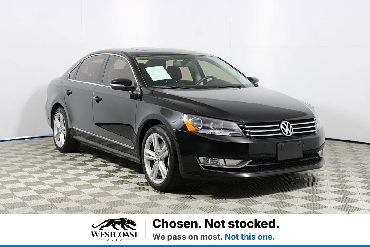 Used 2015 Volkswagen Passat 1.8T SE FWD image 1