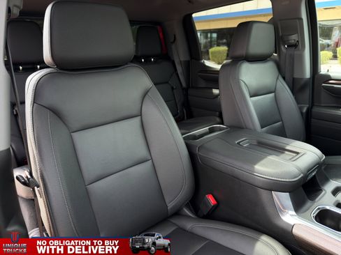 Used 2022 Chevrolet Silverado 1500 RST AWD/4WD image 31