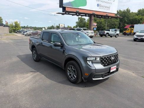 Used 2026 Ford Maverick XLT AWD/4WD image 3