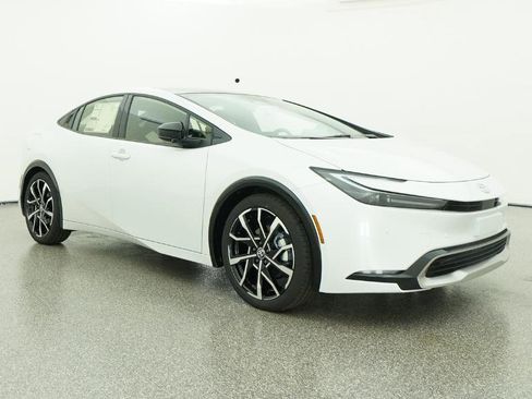 New 2026 Toyota Prius XSE image 30