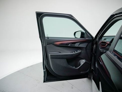 New 2026 Chevrolet TrailBlazer RS w/ Convenience Package image 22